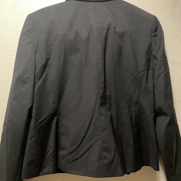 Michael Kors skirt suit - Picture 3 of 3